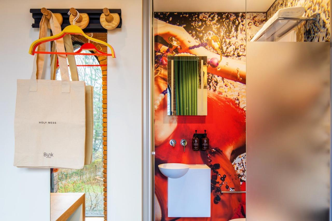 Epic room,990164830:JPEG